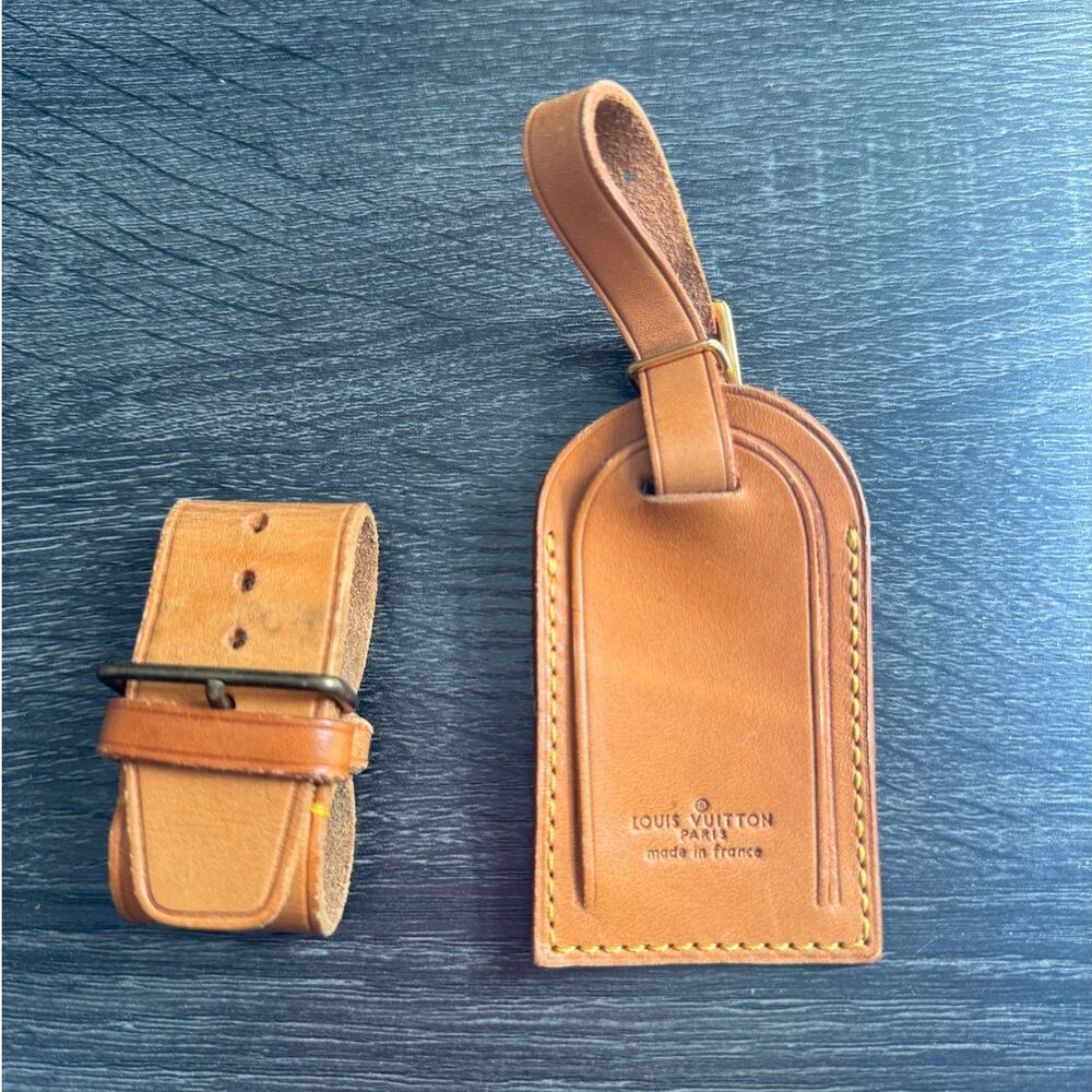 Authentic Louis Vuitton Vachetta Leather Name Luggage Tag And Poignet Set SN221